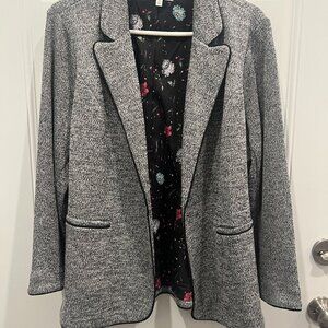 Skies are Blue Gray Blazer with black piping size 1X